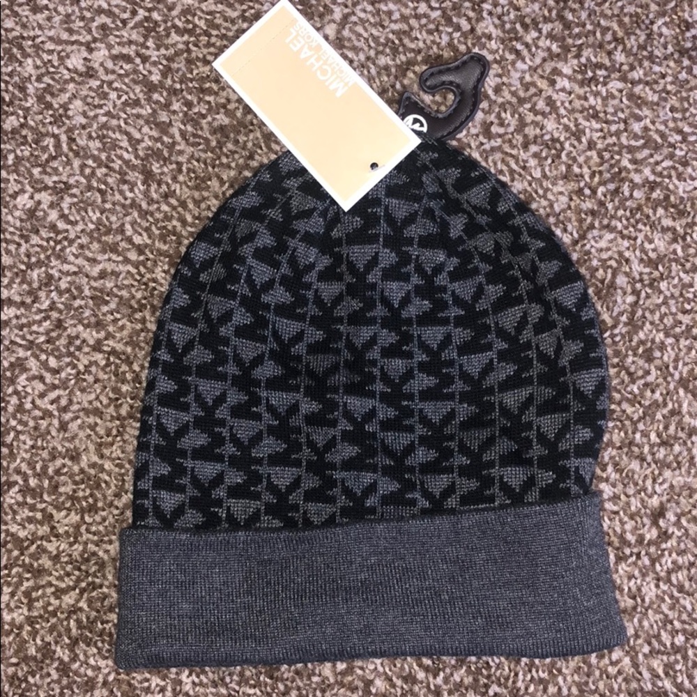 Michael kors beanie